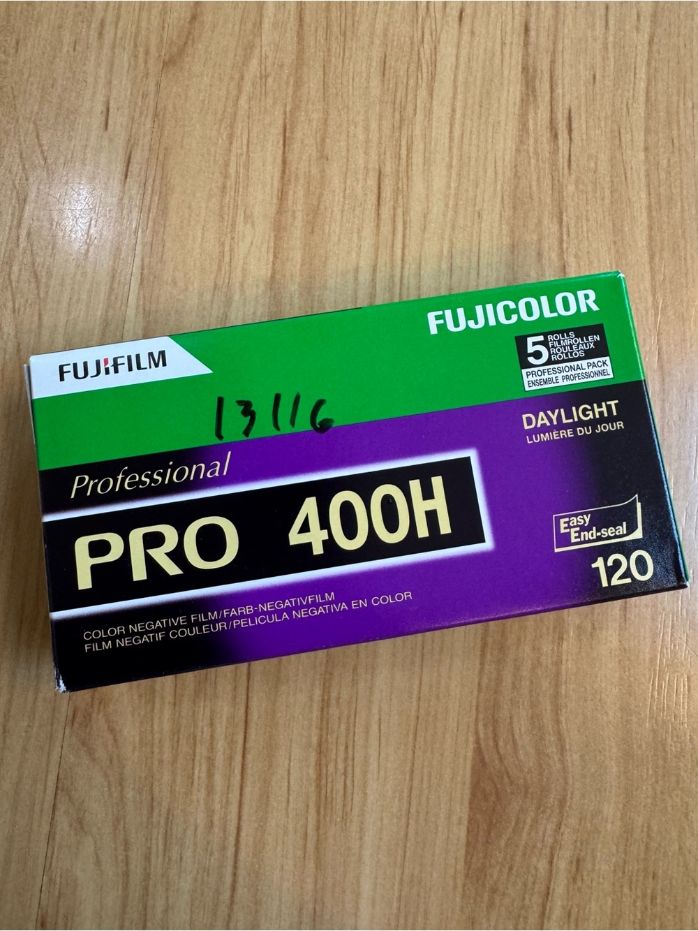 Fujicolor Pro 400H 120 Professional Color Film - Expired Nov 2023